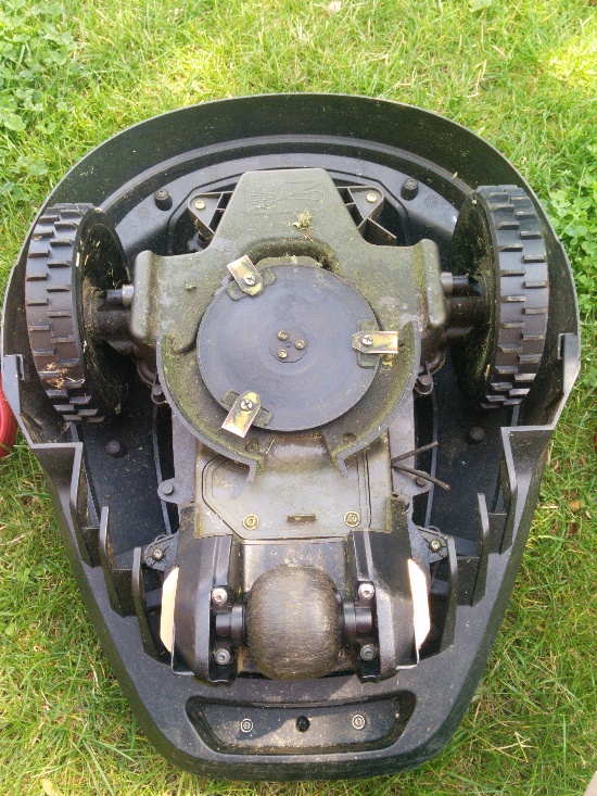 Die Unterseite vom R40Li